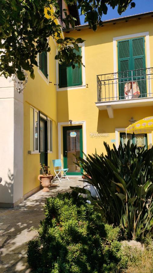 La Casa Del Sole Hotel San Remo Buitenkant foto