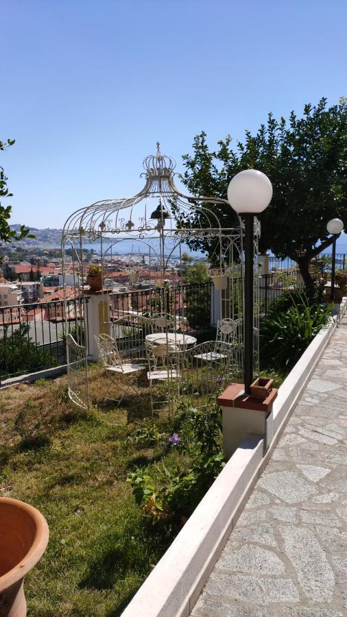 La Casa Del Sole Hotel San Remo Buitenkant foto