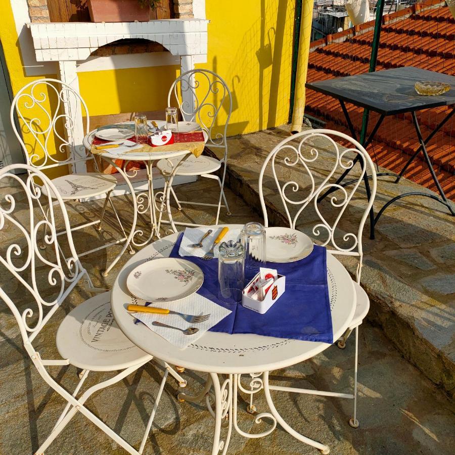 La Casa Del Sole Hotel San Remo Buitenkant foto