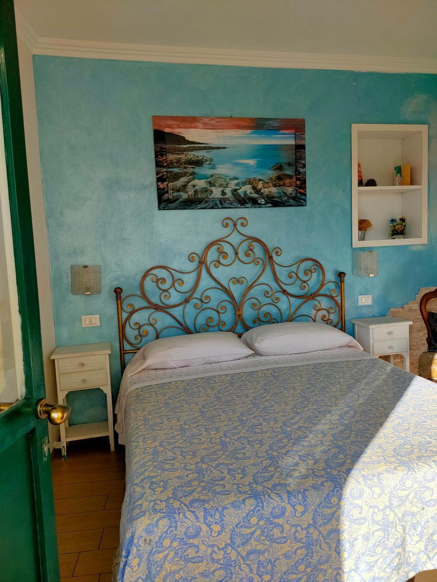 La Casa Del Sole Hotel San Remo Buitenkant foto