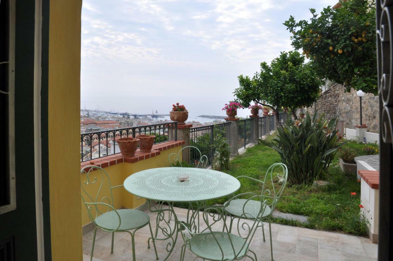 La Casa Del Sole Hotel San Remo Buitenkant foto
