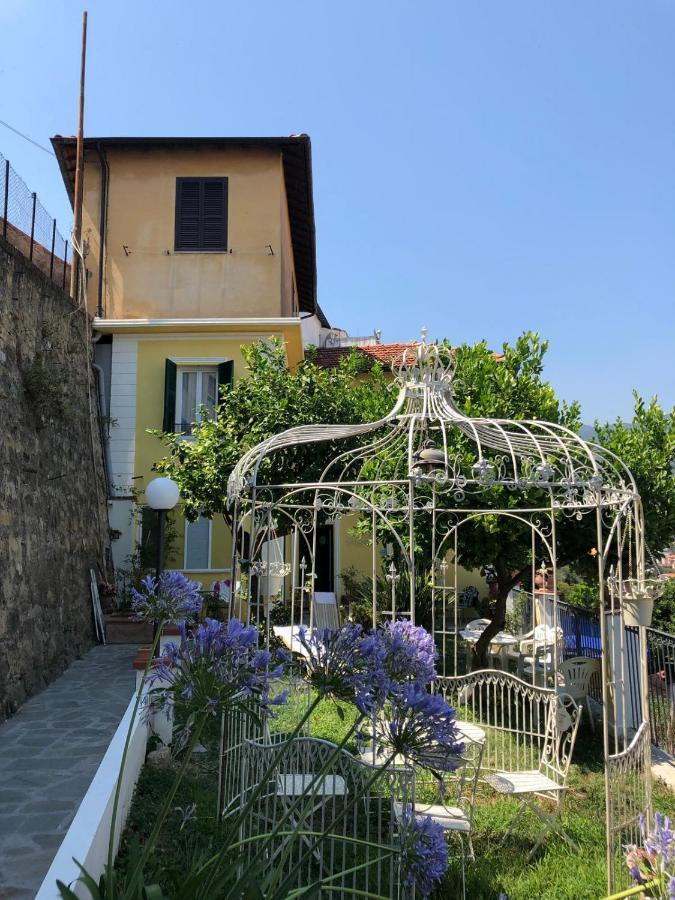 La Casa Del Sole Hotel San Remo Buitenkant foto